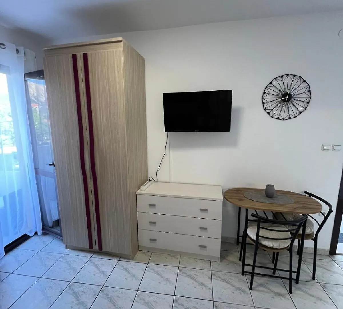 Ara-Olga Apartment Baska   Baska (Krk)