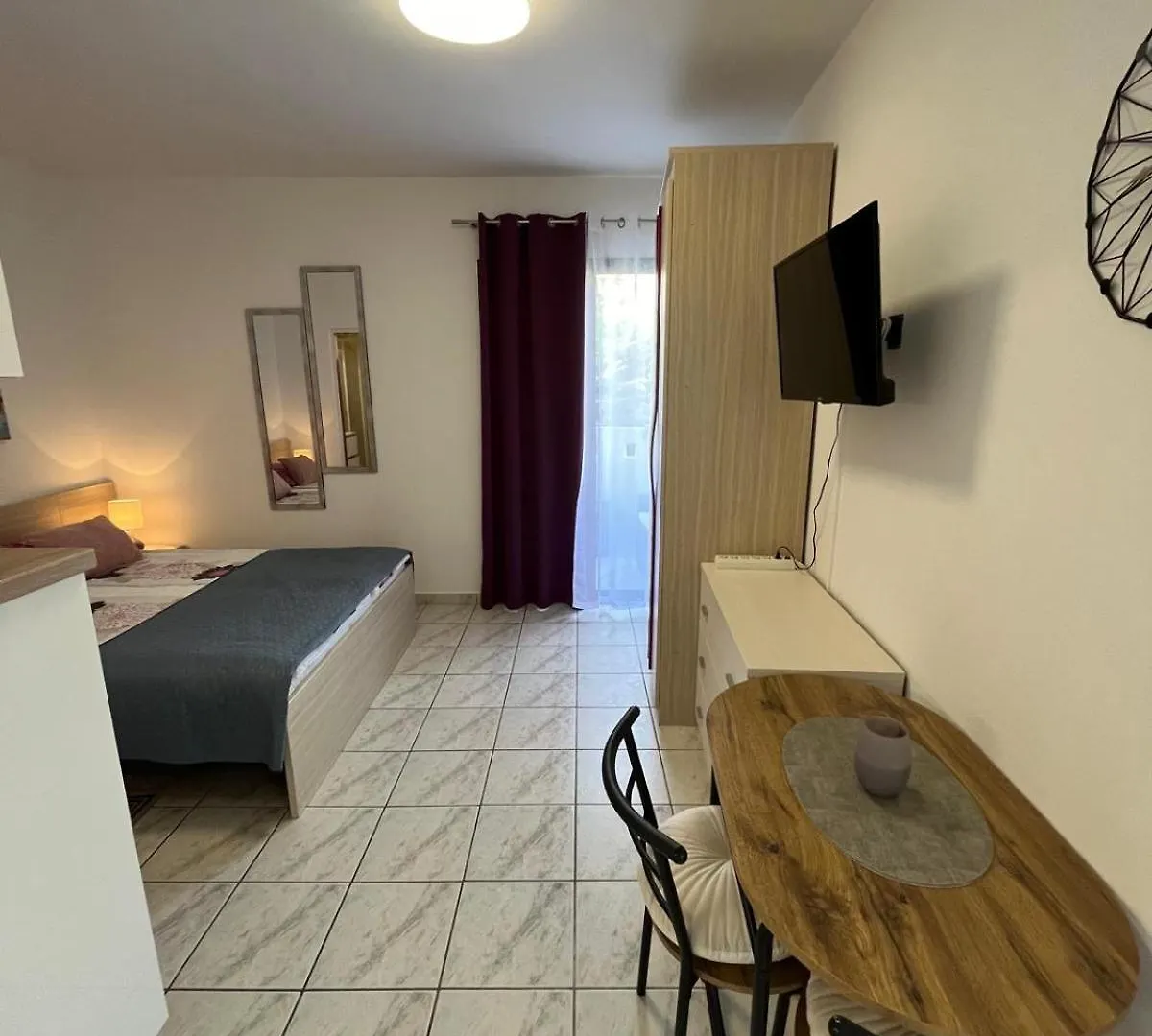 Ara-Olga Apartment Baska  Croatia
