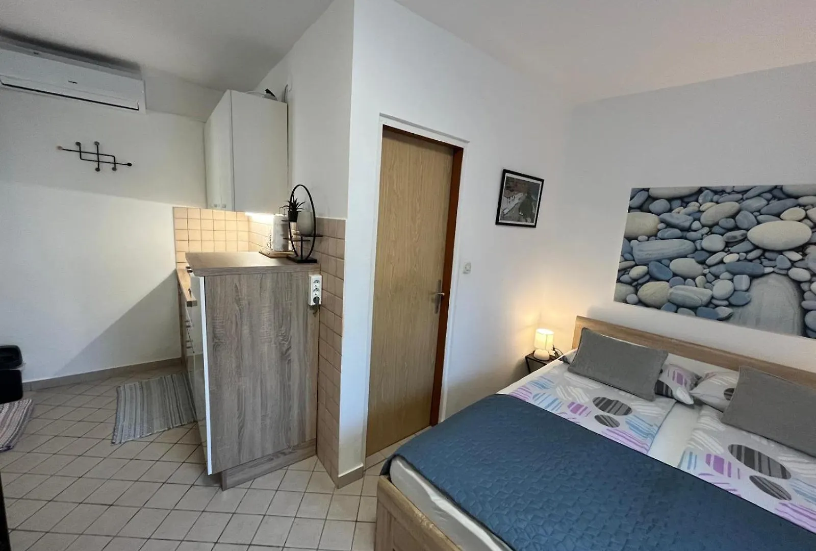 Ara-Olga Apartment Baska  Croatia